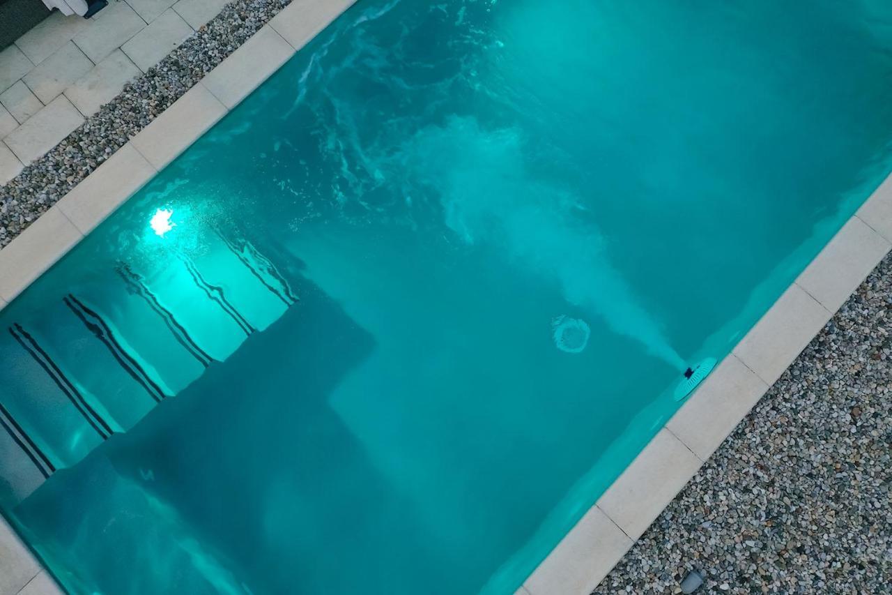 Holiday house Toš 瓦比尼科 外观 照片