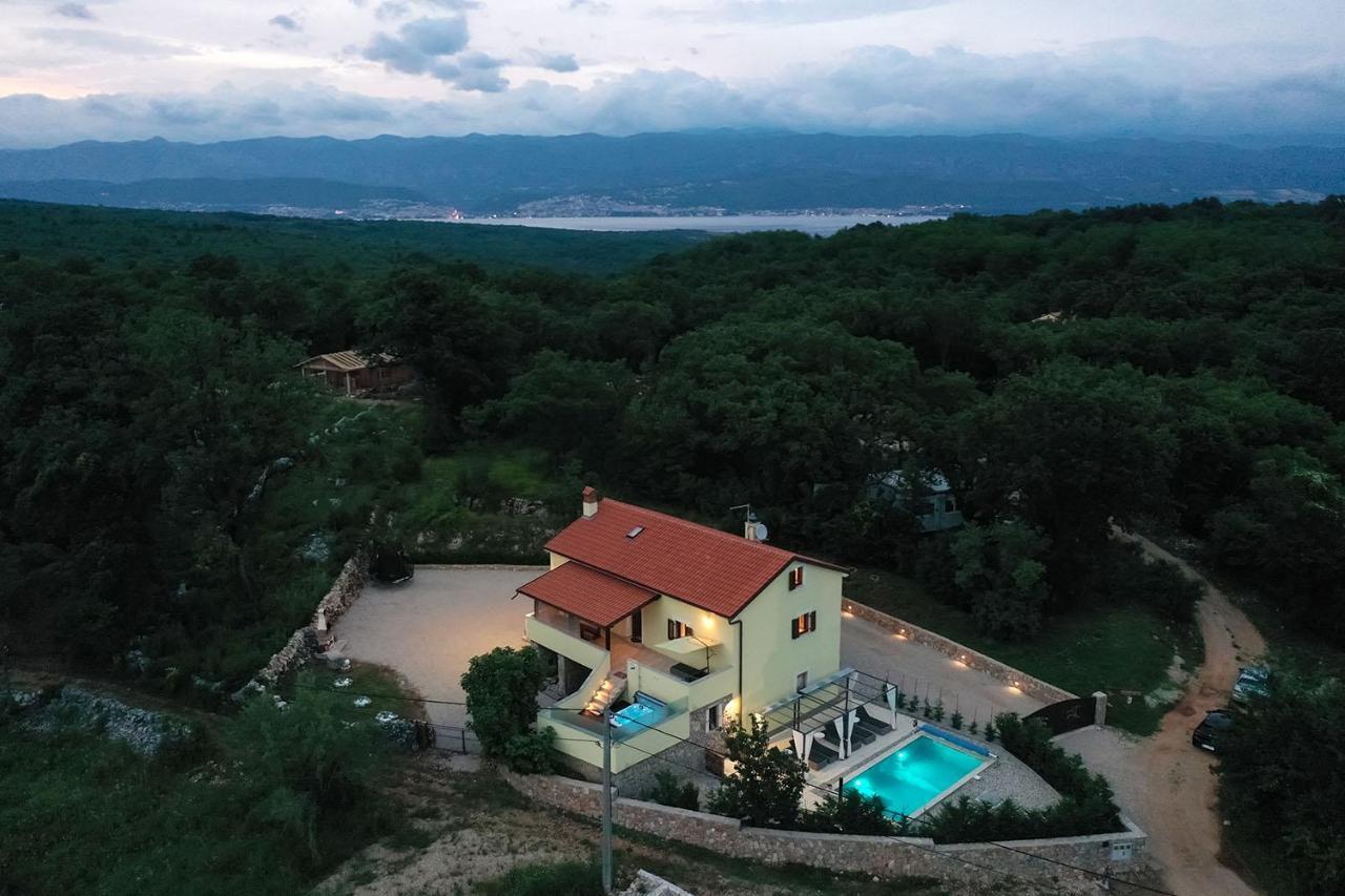 Holiday house Toš 瓦比尼科 外观 照片